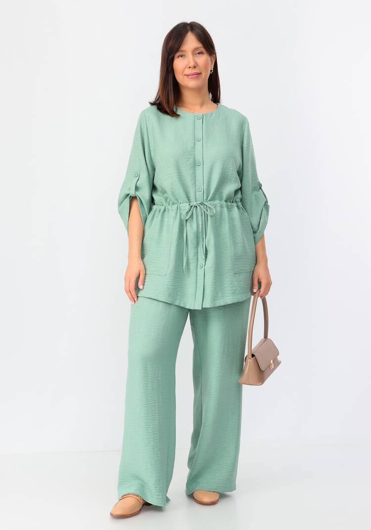 Кардиган на пуговицах с кулиской по талии шир.  750, рис. 19