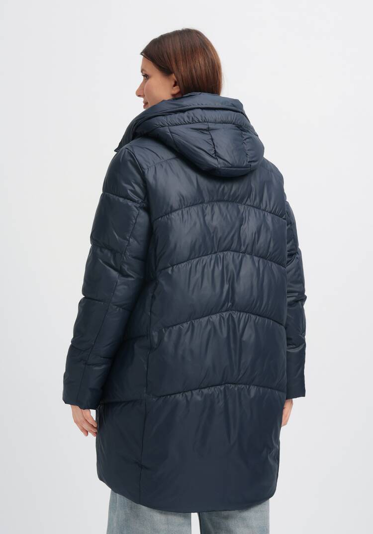 Пуховик стеганый с контрастным капюшоном шир.  750, рис. 3