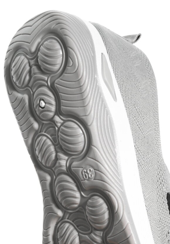 Кроссовки Вега шир.  580, рис. 15