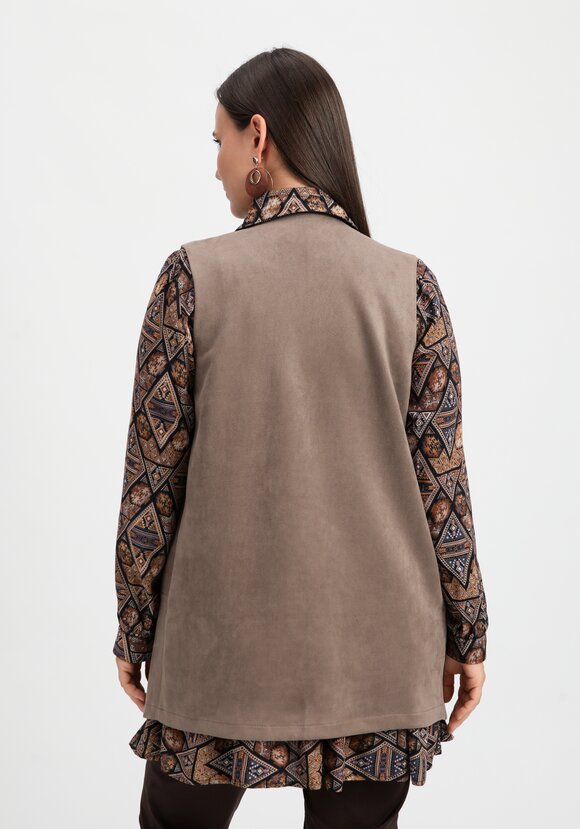 Жилет оверсайз с воротом апаш шир.  580, рис. 22