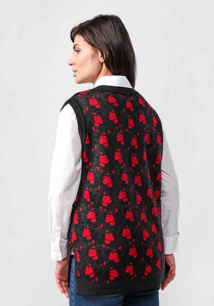 Жилет женский с цветочным рисунком шир.  750, рис. 37