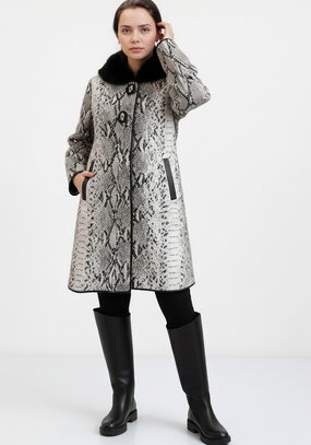 Дубленка с анималистичным принтом