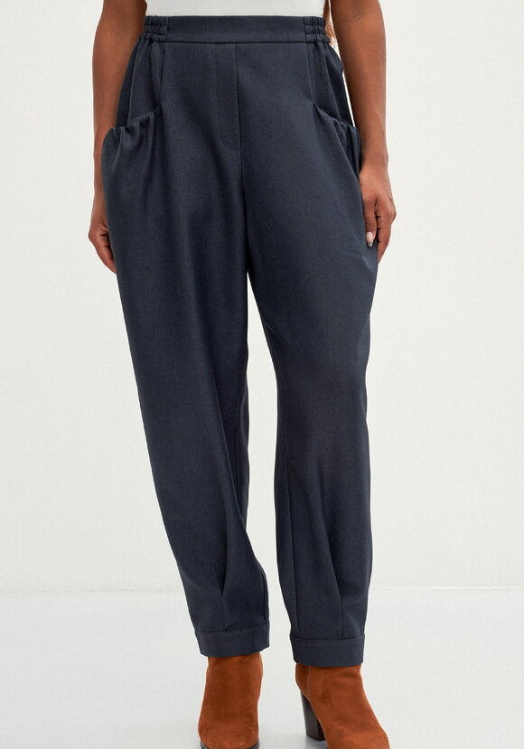 Брюки бананы со складками шир.  580, рис. 4