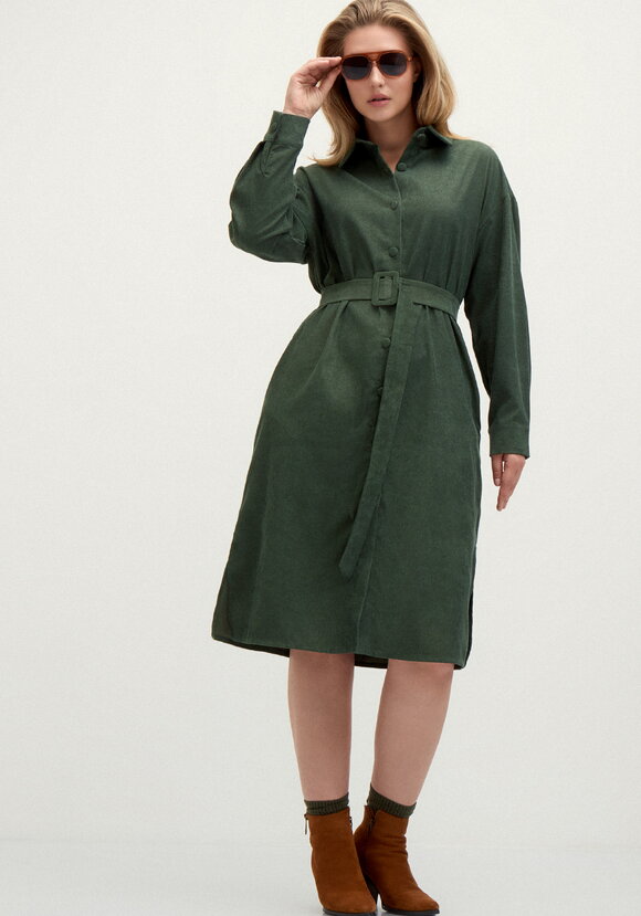 Платье-рубашка с отложным воротом шир.  580, рис. 9