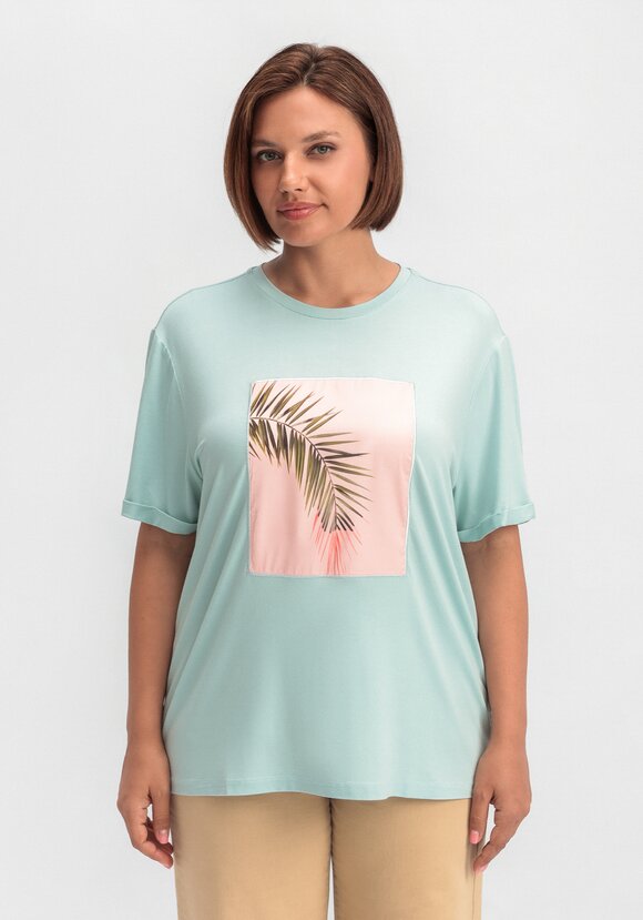 Футболка с принтом-аппликацией шир.  580, рис. 12