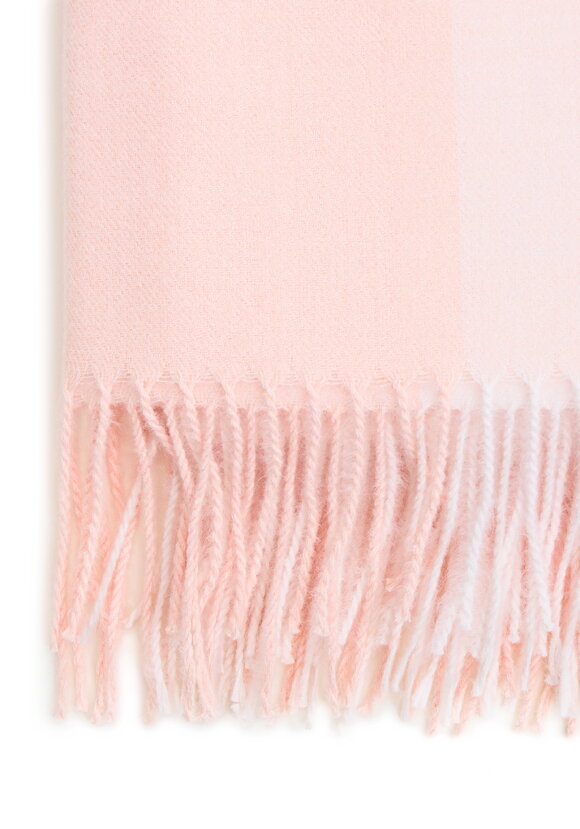 Платок Сильвия шир.  580, рис. 3