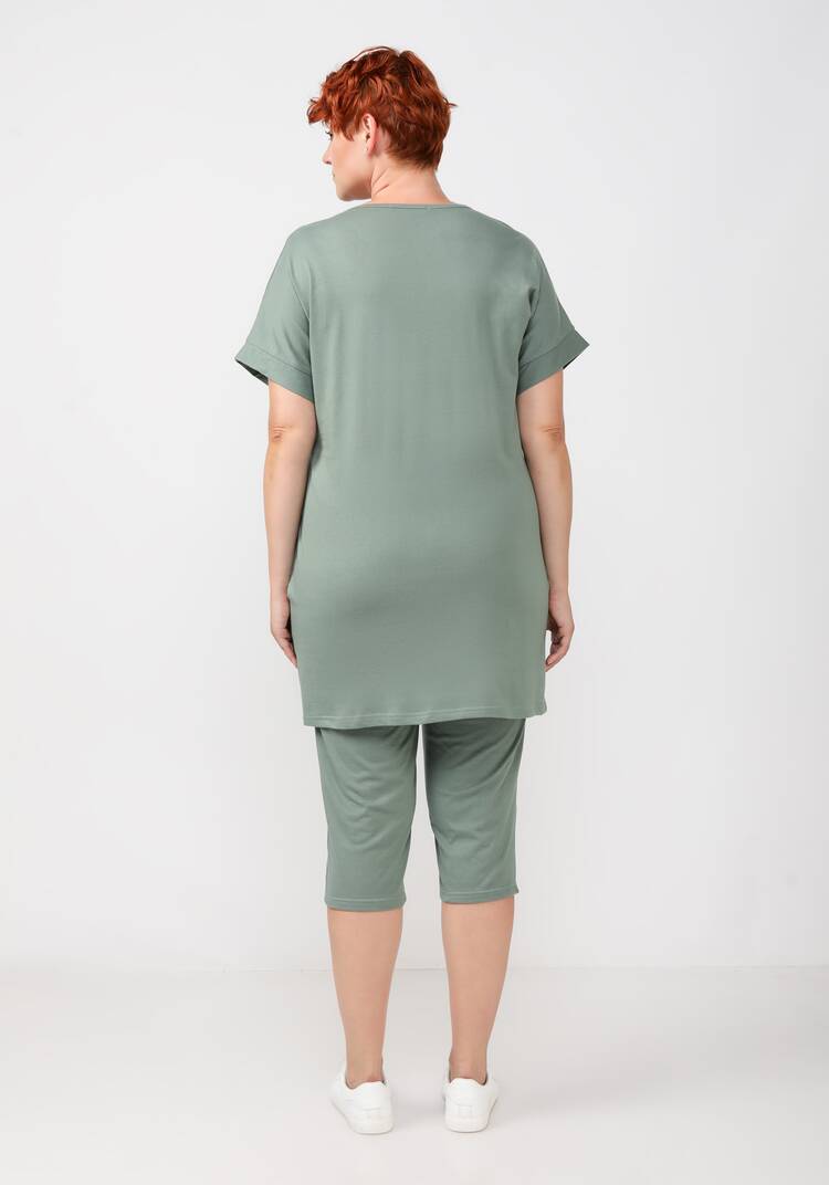 Женский костюм с бриджами шир.  750, рис. 2