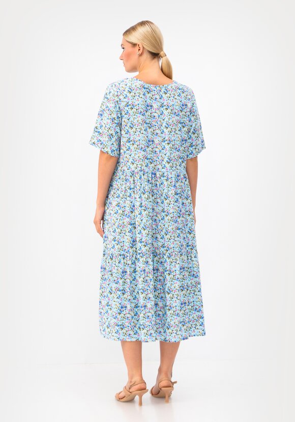 Платье Яркий цветок шир.  580, рис. 8