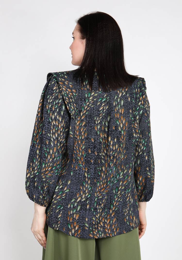 Блуза с декаративным рельефным плечом шир.  750, рис. 6