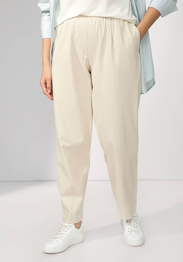 Брюки зауженные из хлопка с эластаном шир.  750, рис. 9