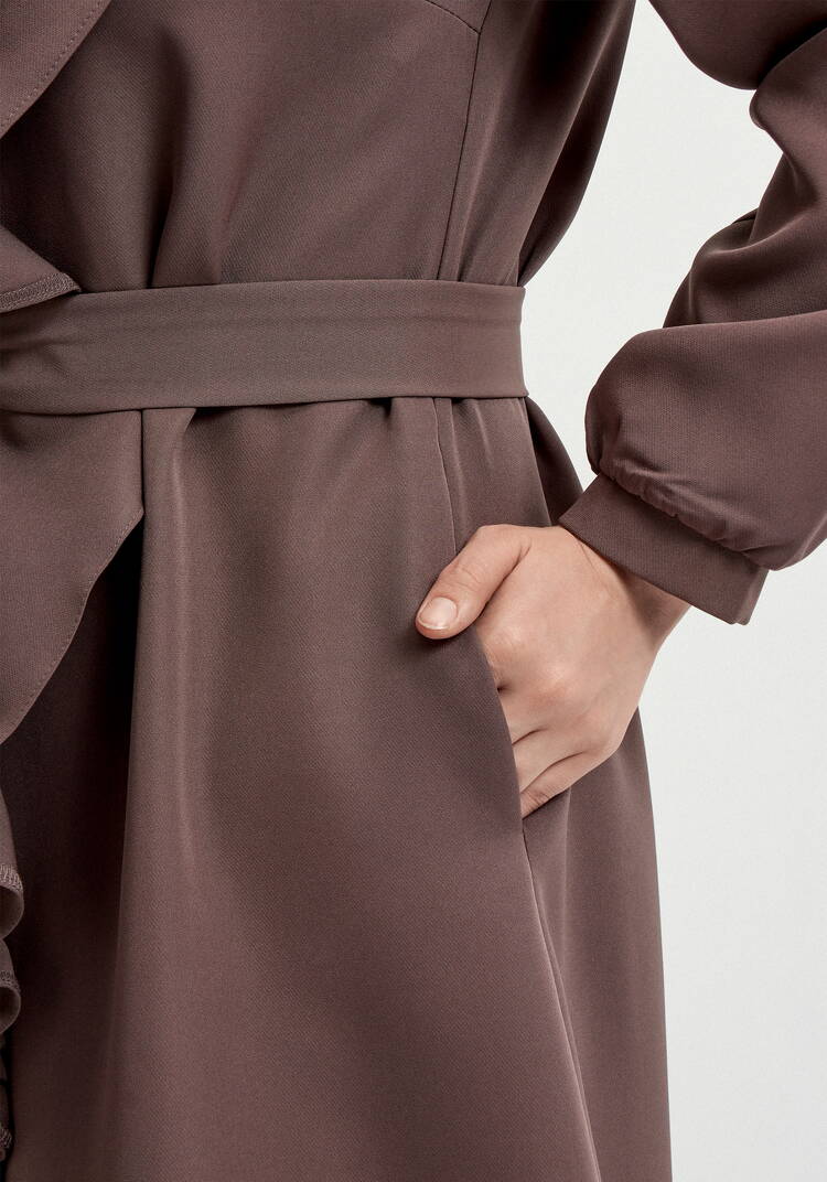 Платье с декоративной сборкой на пуговицах шир.  750, рис. 17