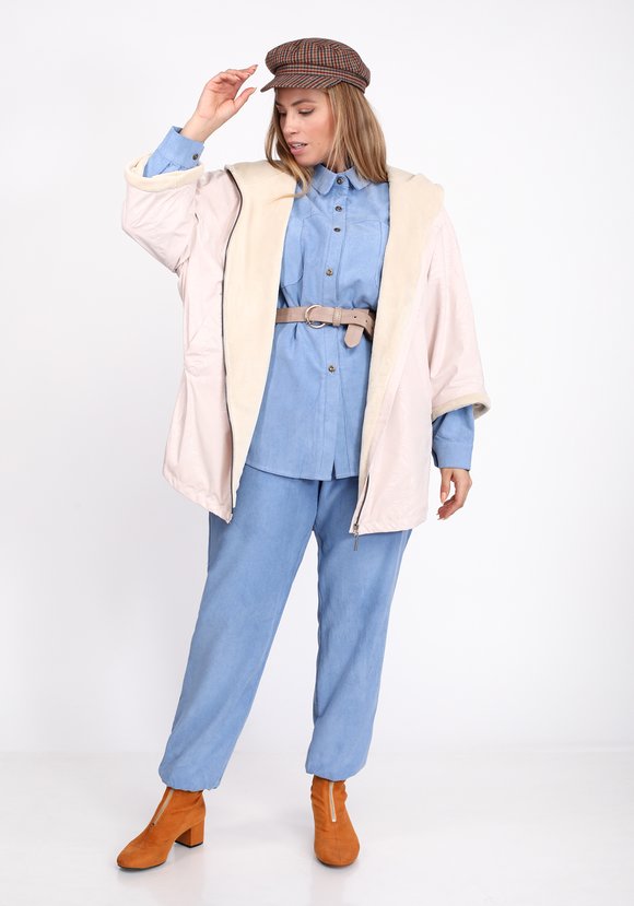 Куртка с капюшоном на подкладке из эко-меха шир.  580, рис. 3