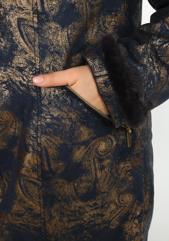 Дубленка на молнии с капюшоном и карманами шир.  580, рис. 5