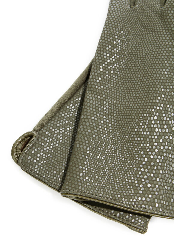 Эластичные перчатки Эмилия шир.  580, рис. 17