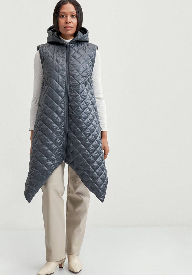 Жилет стёганый с ассиметричным низом шир.  750, рис. 14