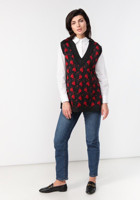 Жилет женский с цветочным рисунком шир.  580, рис. 35