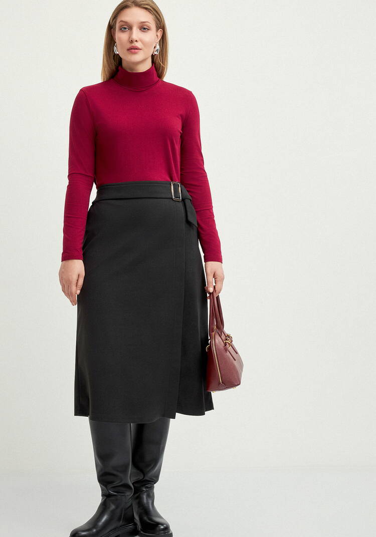 Юбка прямая с пряжкой шир.  750, рис. 16