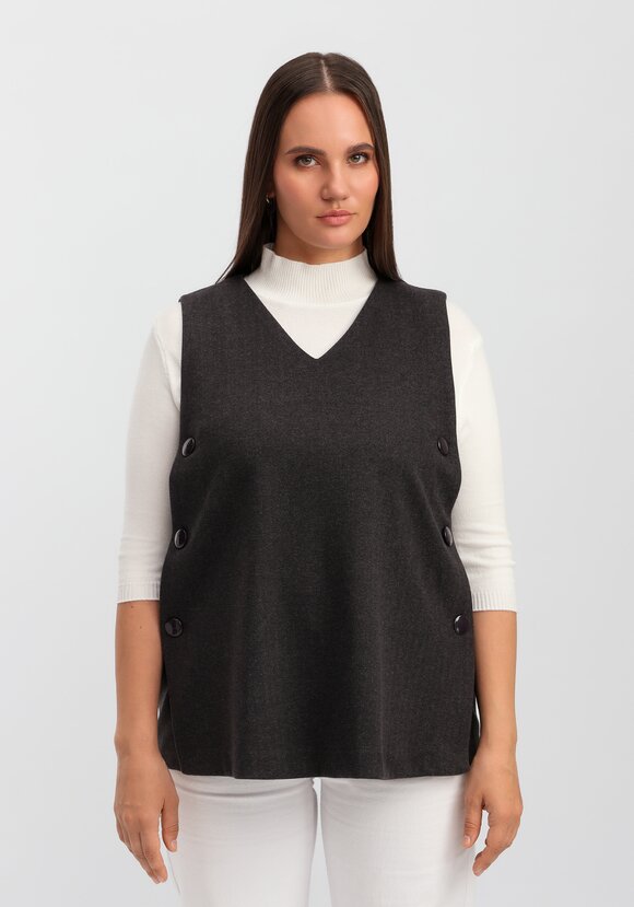 Жилет А-силуэта с дизайнерской застёжкой шир.  580, рис. 21