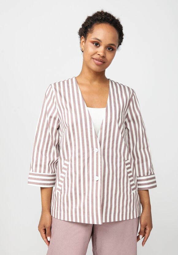 Пиджак в полоску с укороченным рукавом шир.  580, рис. 9