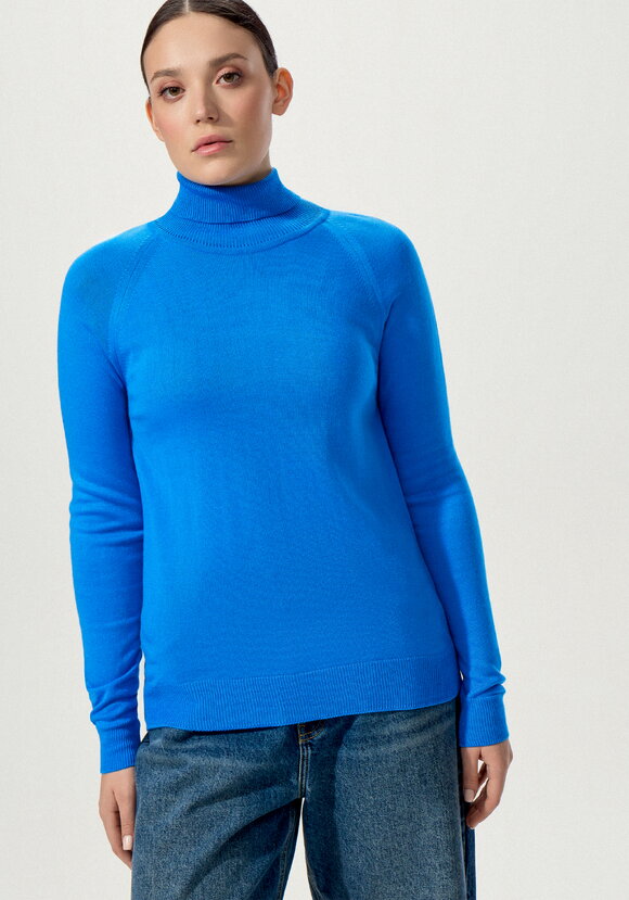 Джемпер с высоким воротником шир.  580, рис. 38