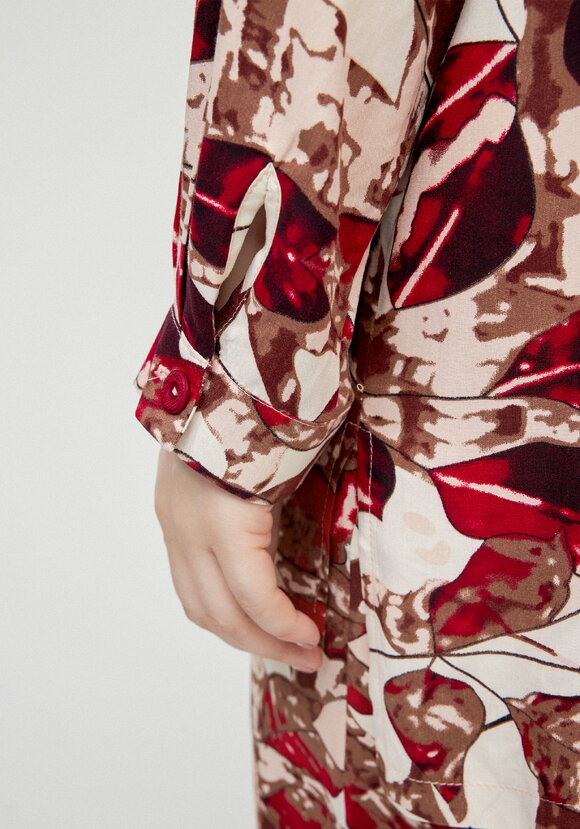 Блуза Калейдоскоп лепестков шир.  580, рис. 21