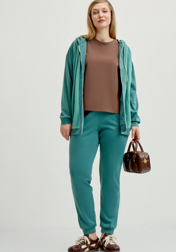 Брюки спортивные из трикотажа шир.  580, рис. 8