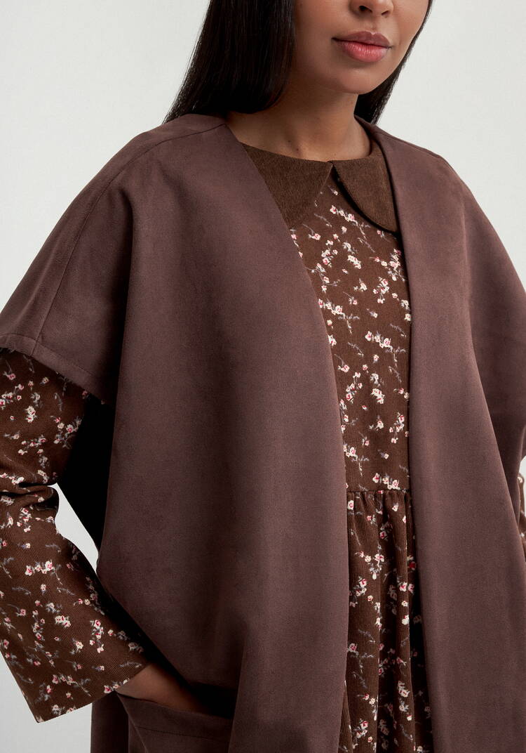 Жилет на запах со спущенным плечом шир.  750, рис. 6