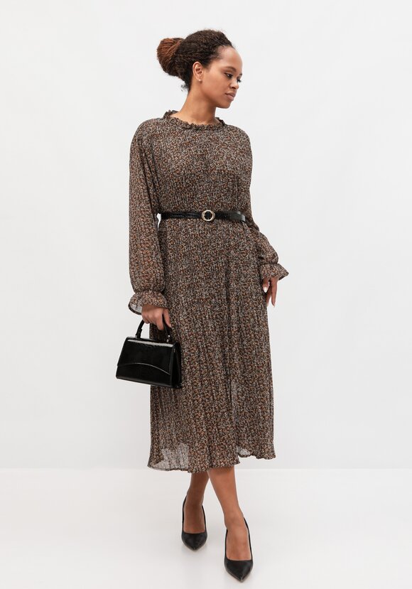 Платье Асие шир.  580, рис. 7