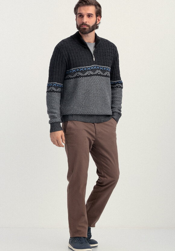 Джемпер с разными типами вязки шир.  580, рис. 15