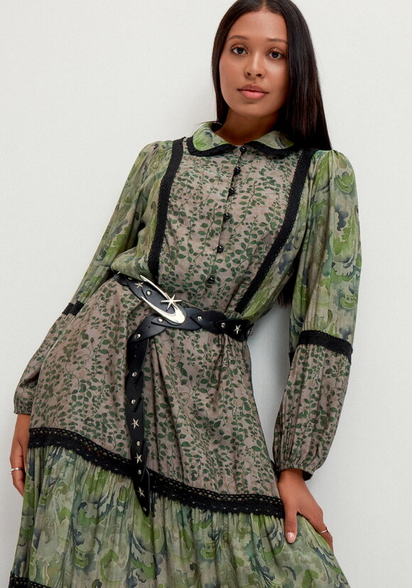 Платье с вставками кружева шир.  580, рис. 2