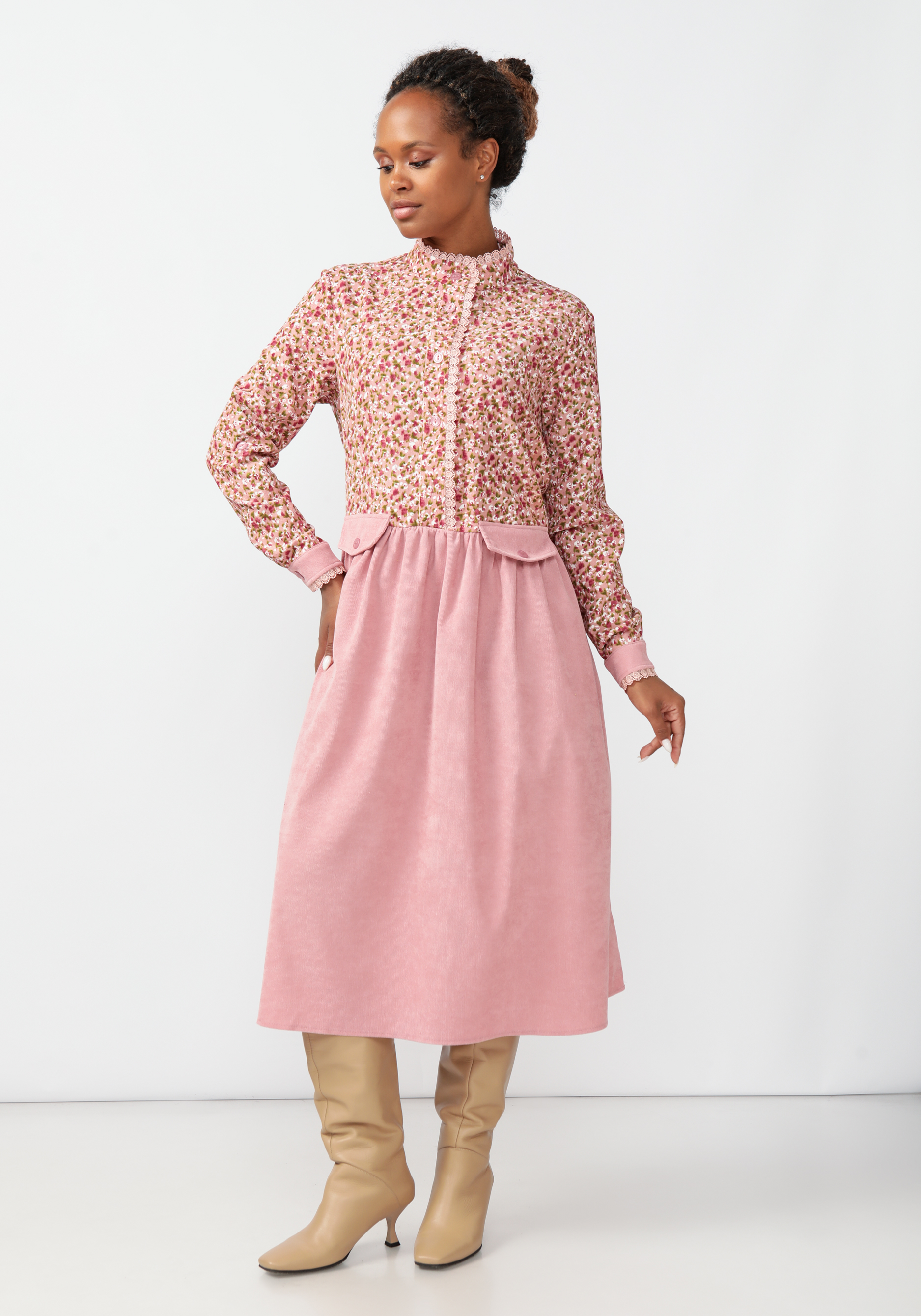 Платье из комбинированной вельветовой ткани джемпер из комбинированной ткани с карманом