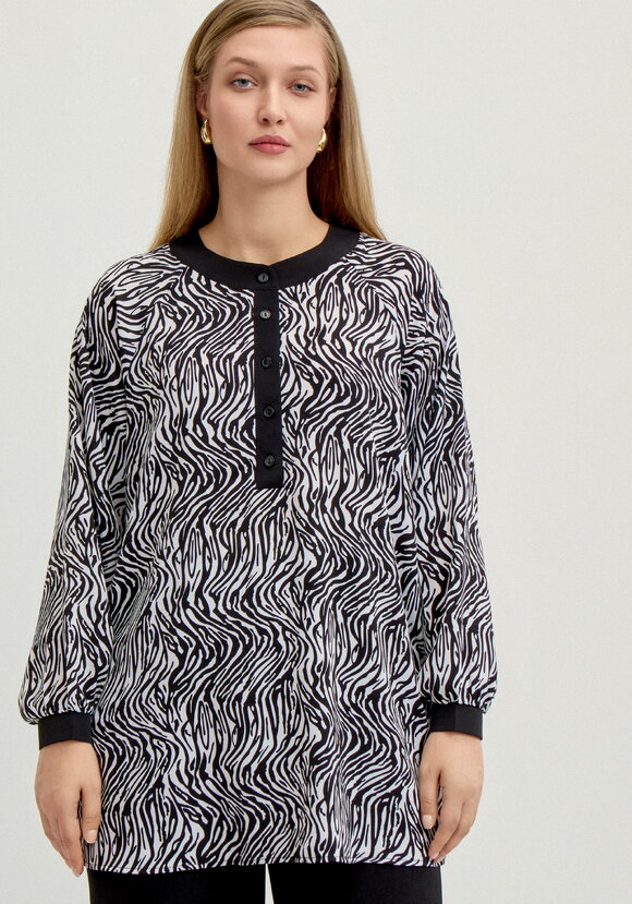 Туника с воротом-стойка шир.  580, рис. 4