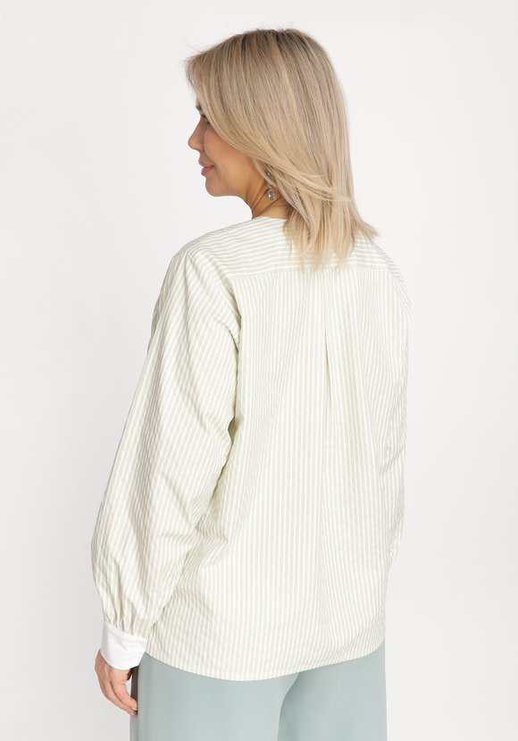 Блуза прямого кроя с жабо шир.  580, рис. 10