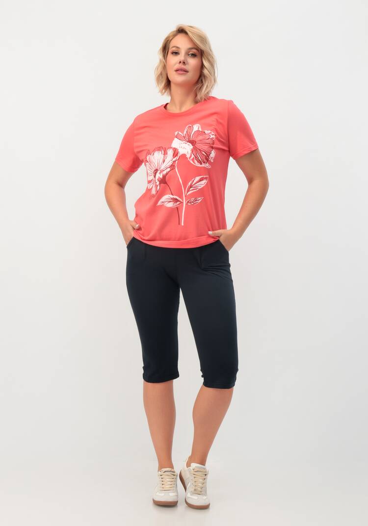 Костюм с принтом на футболке шир.  750, рис. 40