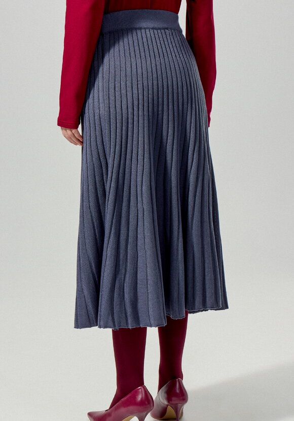 Юбка-плиссе на резинке ниже колена шир.  580, рис. 11