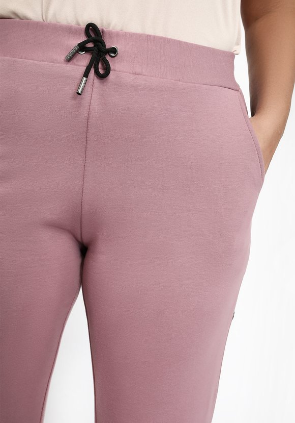 Брюки Стильный шаг шир.  580, рис. 8