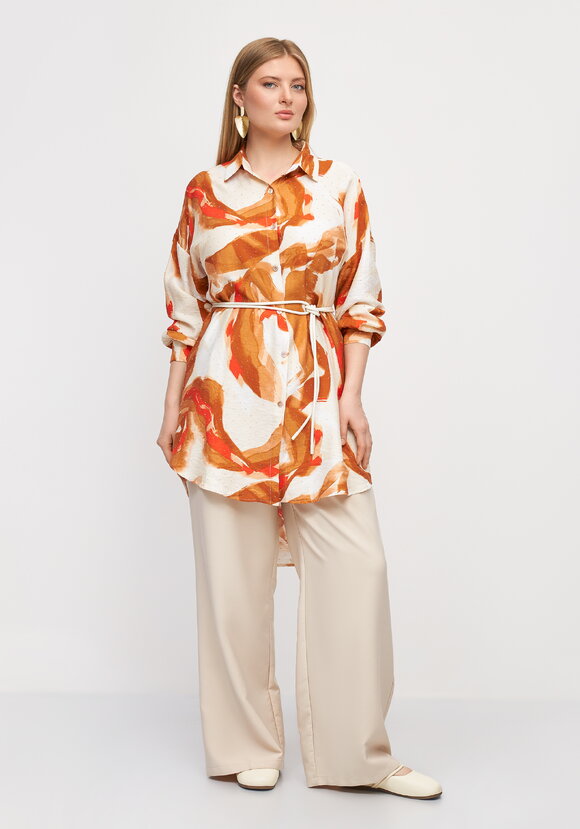 Туника на пуговицах с принтом и стразами шир.  580, рис. 8