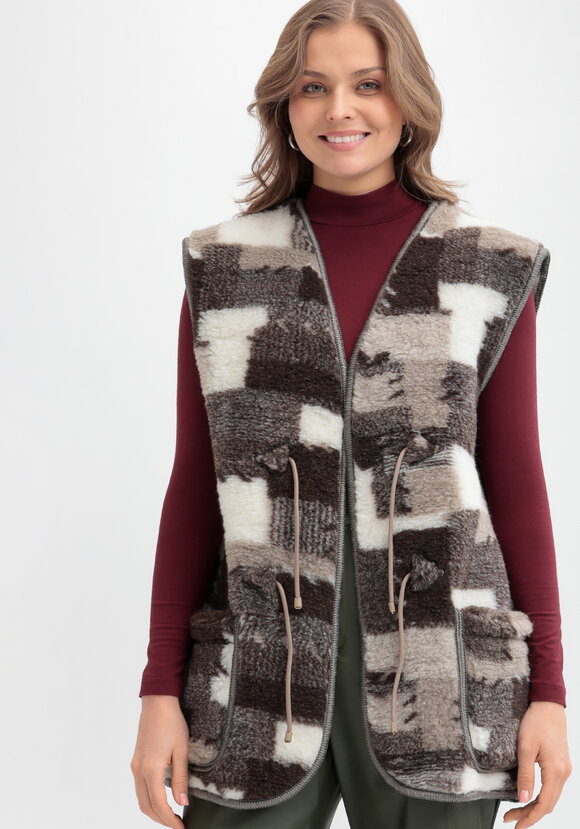 Жилет из овечьей шерсти Меринос шир.  580, рис. 1