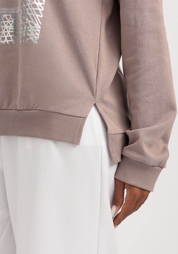 Свитшот Сара шир.  580, рис. 18