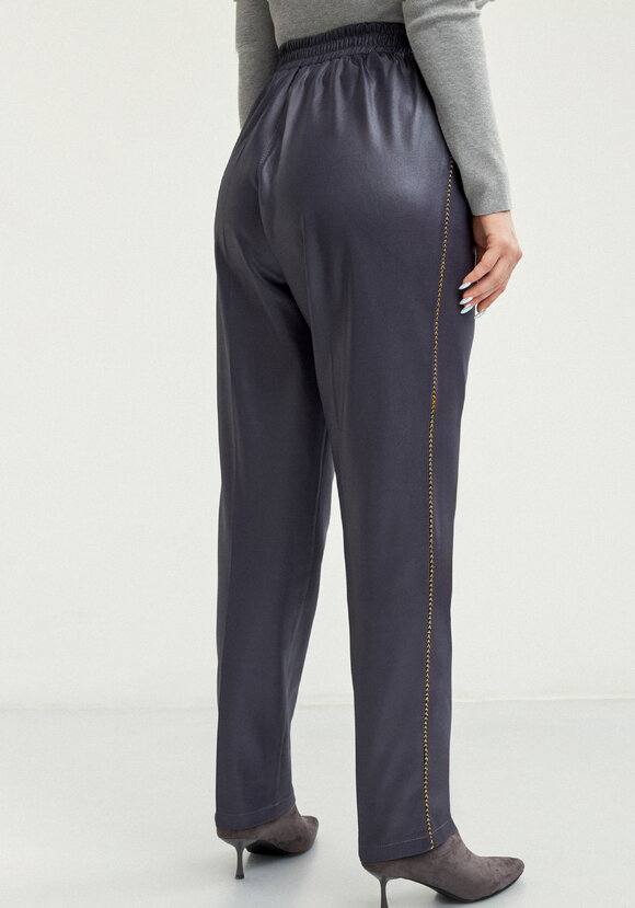 Брюки прямые с кантами по бокам шир.  580, рис. 10