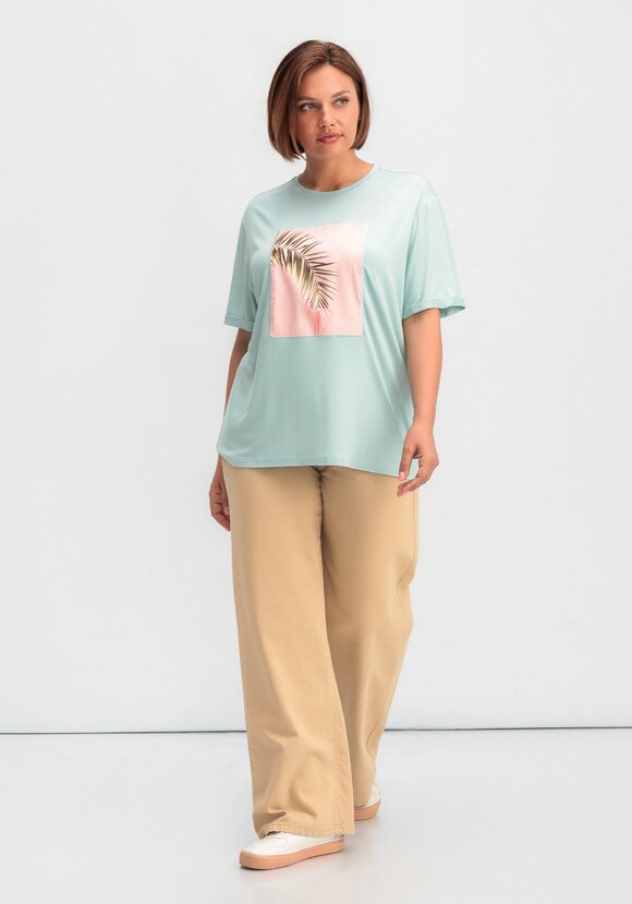 Футболка с принтом-аппликацией шир.  580, рис. 15