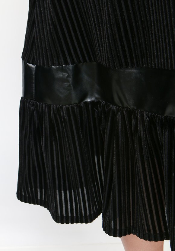 Платье с деталями из экокожи шир.  580, рис. 8