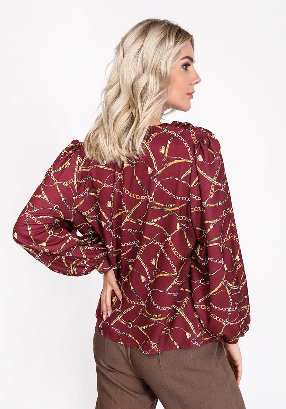 Блуза со сборкой и V-образным вырезом шир.  580, рис. 3