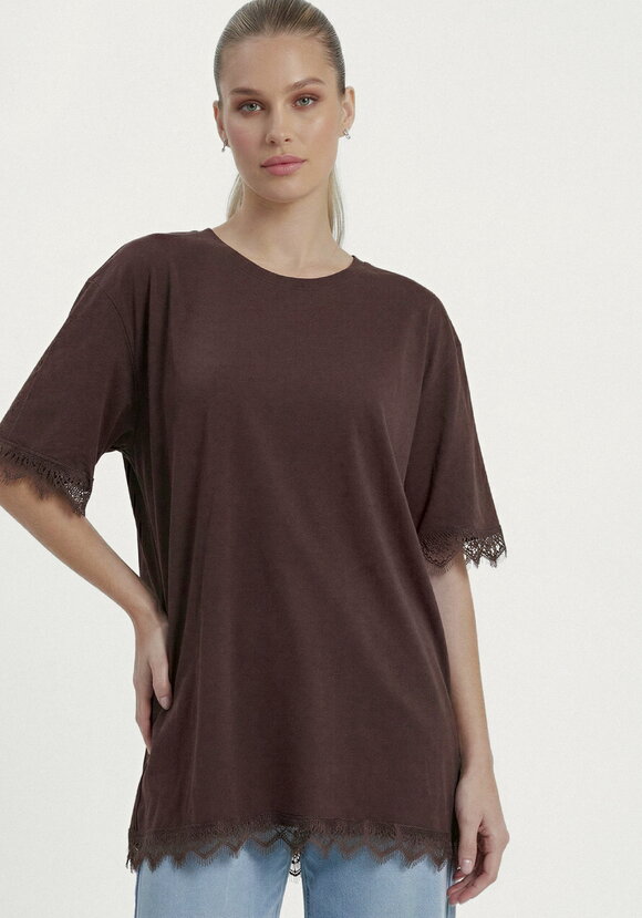 Блуза с отделкой из кружевa шир.  580, рис. 17