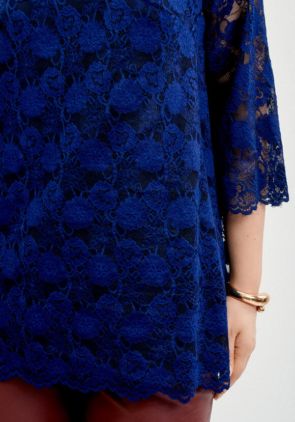 Туника из кружева с топом шир.  580, рис. 24