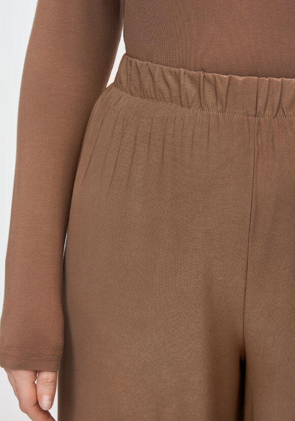 Брюки прямые на резинке Ирма шир.  580, рис. 15