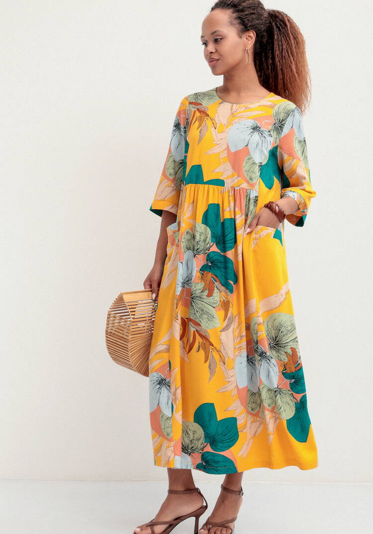 Платье из штапеля с тропическим принтом шир.  750, рис. 31