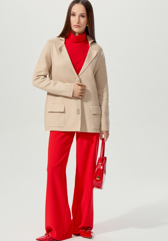 Жакет женский на пуговицах с карманами шир.  580, рис. 6