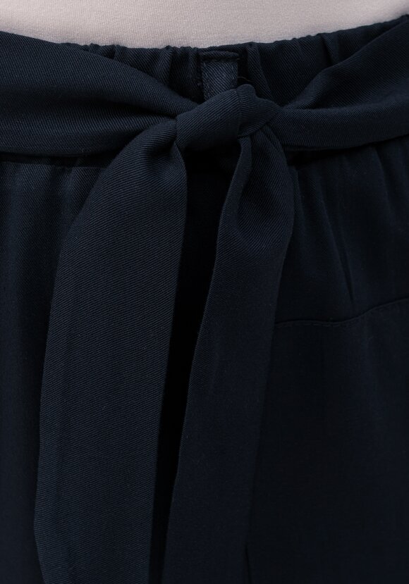 Брюки-кюлоты с накладными карманами шир.  580, рис. 5