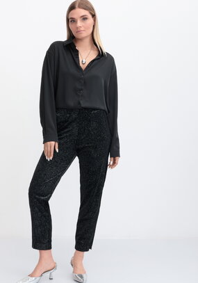 Брюки свободного кроя с защипами